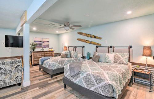 Galveston Group Getaway with Private Yard and Fire Pit - Foto 21