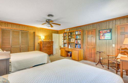 Spacious Home with Porch, 4 Mi to Downtown Clemson! - Foto 19