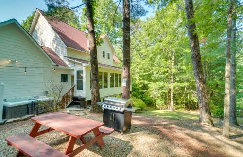 Helen Retreat with Hot Tub, 2 Mi to Downtown! - Foto 34