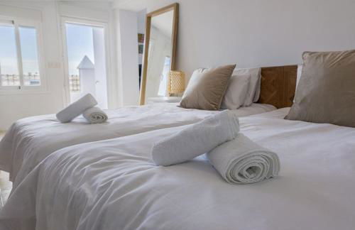 Ático nuevo en lujosa urbanización junto a restaurantes y cafeterías - Photo 15