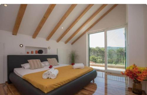 Villa P - Holiday Home - Photo 8