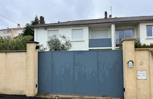 Maison indépendante avec 6 chambres proche du tram A - Foto 36