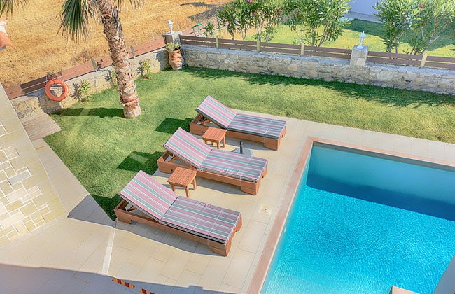 Alexandros Villa - Photo 32