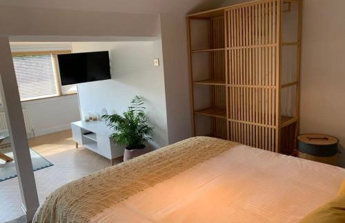 3 Bedroom apartment in Harborne - Photo 22