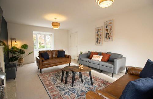 5 Bedroom House - Sleeps 10 - Parking - Trowbridge - Foto 12