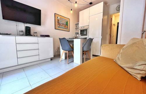 Rez de jardin privatif à 150m de la mer - Foto 9