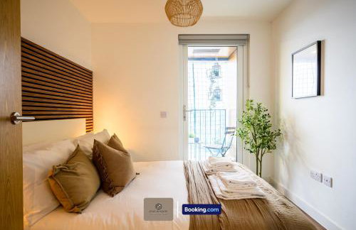 2BR Flat By Paul & Malin Properties Short Lets & Serviced Accommodation Salford - Foto 10