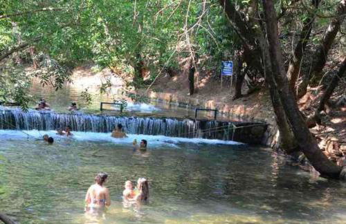 ÁGUAS DA SERRA- Rio Quente-GO APTO 2 Qtos particular- - Foto 18