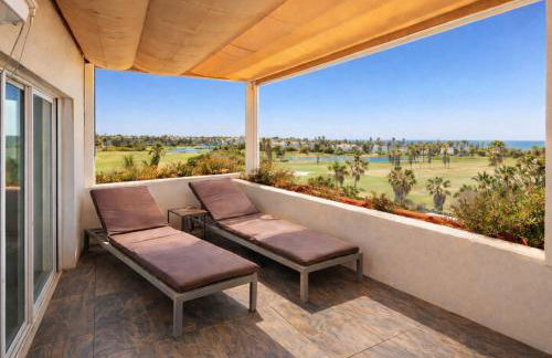 artQhost Costa Ballena Penthouse Ocean and Golf views & Free Parking - Photo 1