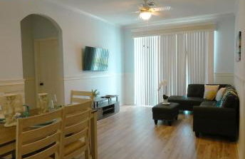 Beautiful Apartment Near Disney - Photo 73