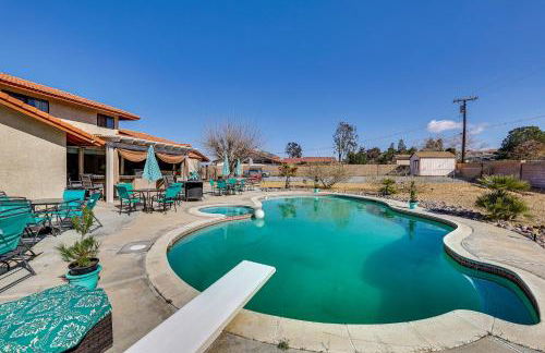 Spacious Apple Valley Home with Pool and Yard! - Foto 27