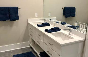 New Luxury Oxford Square Condo at Harrison Square - Foto 42