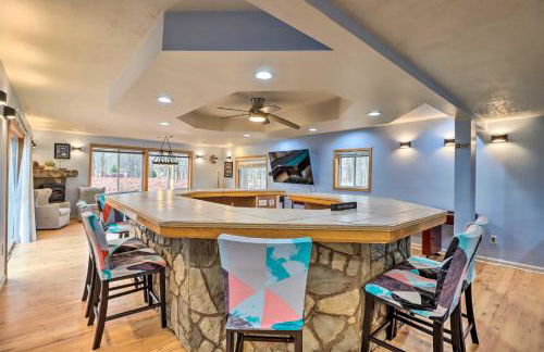 Game Room and Lake Access Albrightsville Home! - Foto 14