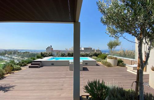 Athens Riviera 2-Bed Apt & Pool Access #Unoblu® - Photo 29