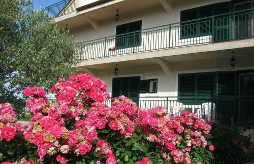 Americana Luxury Apartments - Foto 28