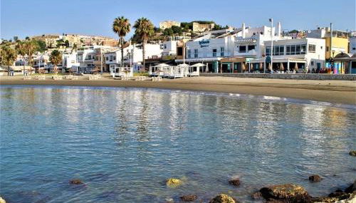 Pedregalejo Playa, Piscina y Parking - Photo 5