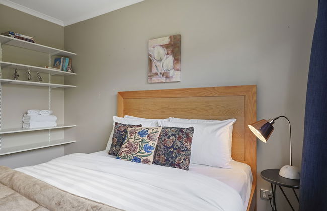 Spacious Family Home -Fully Fenced Yard - Foto 4