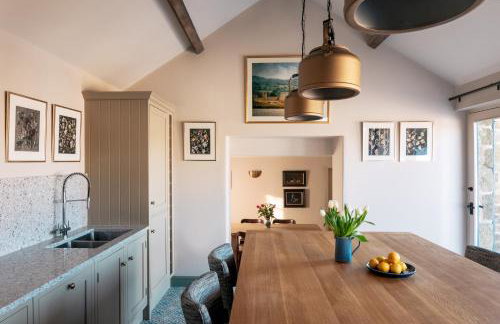 Stonelow Cottage - Photo 10