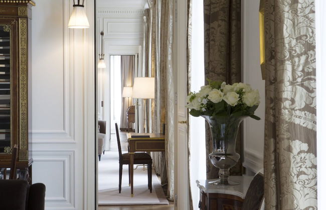 La Reserve Paris Hotel and Spa - Photo 70
