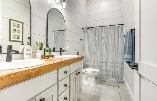 Dock and Panoramic Bay Views Oconto Retreat! - Foto 18