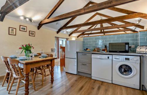 2 Bed in Camborne oc-oldmm - Photo 6