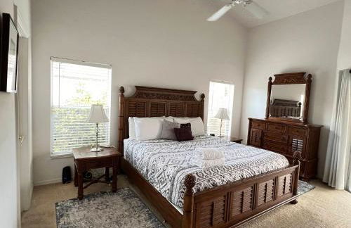 270 - Gracious 3 Bedroom Home Near Disney with Pool - Foto 16