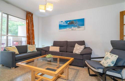 Amplio piso con 4 habitaciones para disfrutar de Málaga con parking gratuito - Photo 38