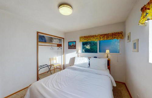 Ocean Vista Cottage - Photo 13