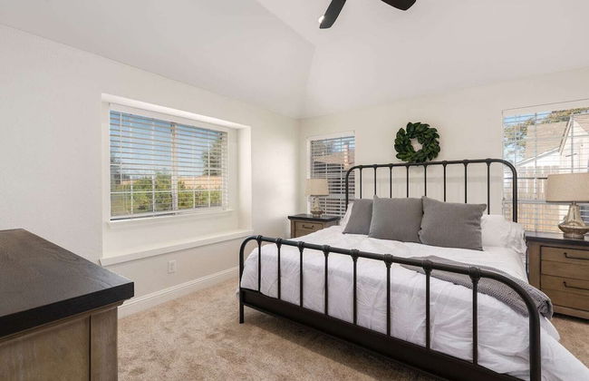 Home Pool 15 Minutes from DFW Airport - Foto 6