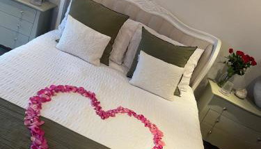 The Old Cattle Barn - Photo 2