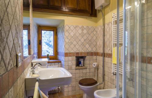 Apartment in Firenzuola Near Lake Arezzo - Foto 28