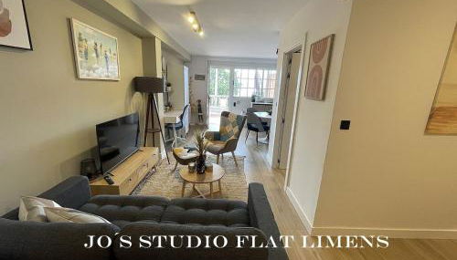 Jo's Studio Flat Limens - Foto 2