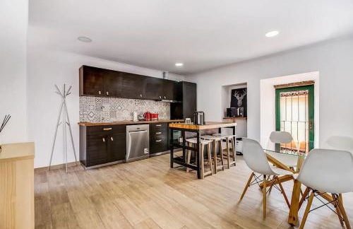 Ap. Vila Oeiras 5m a pé da praia - Photo 1