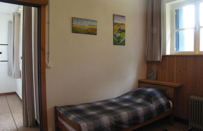 Apartment in Cuzy With Heated Pool - Photo 2