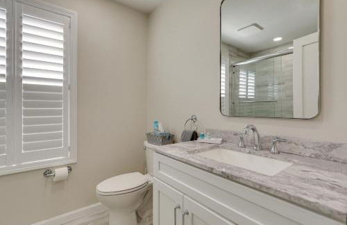 Renovated Family Home on Providence River! - Foto 16