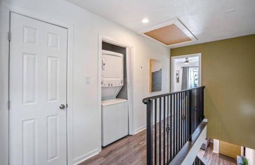 Winter Retreat 3b 3ba Huge backyard Mins from Downtown - Foto 34