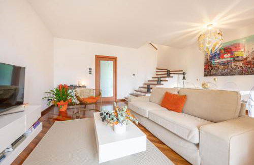 Villa Calmasino - Swimming Pool and Garda Lake - Foto 1