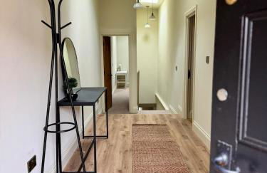 Spacious & stylish riverside apartment in Ross on Wye - Foto 15
