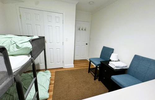 Entire 4 bedroom familyfriendly basement apartment, MetroWalk - Foto 34