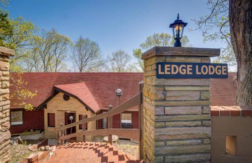 'Ledge Lodge' Burkesville Getaway: Pool & Views! - Foto 27