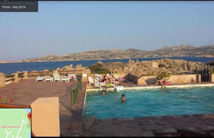 CASA MUGHETTO R5055 WiFi, seafront, private sea access, swimming pool - Foto 7