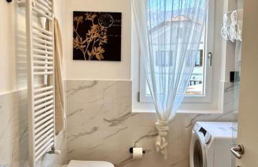 Lake Como Retreat,AC,pool,EV car - Foto 8