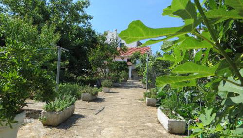 Holiday Home Artina 2 - Foto 2, Garden