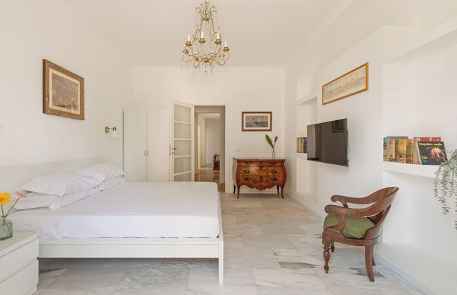 Bright And Spacious Family Apartment In Parioli - Foto 6