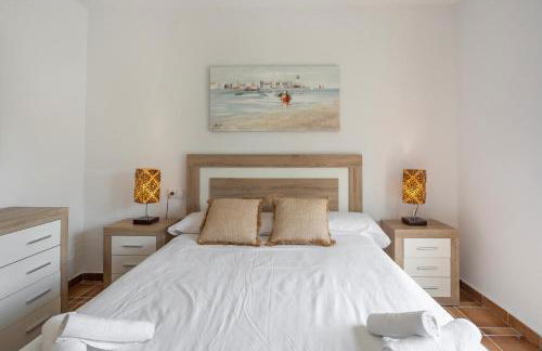 Villa La Font with pool and bbq - Foto 38