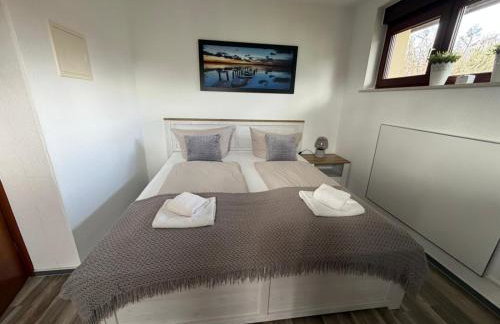 Ferienwohnung Plaue Auszeit mit Privatstrand und Bootsliegeplatz - Photo 14