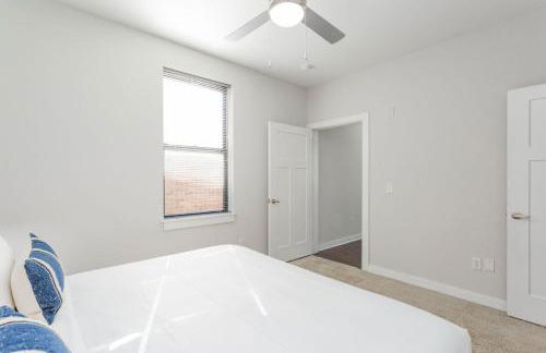 CozySuites Music Row Spacious 2BR free parking 25 - Foto 14