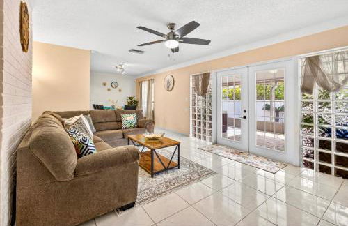 The Flamingo*4bed*pool*jacuzzi*foosball - Foto 11