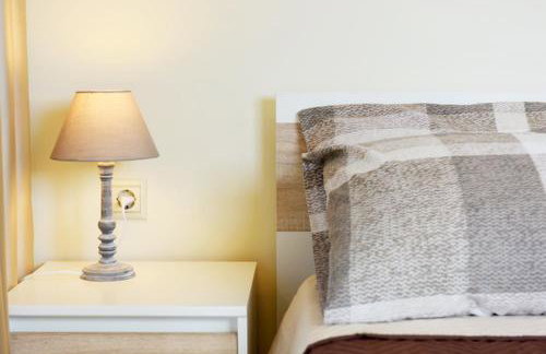 Elli Garden View - Spacious Fully Equipped Apartment - Photo 25