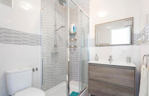 Ático frente al mar - Vistas, piscina, terrazas, parking! - Foto 8